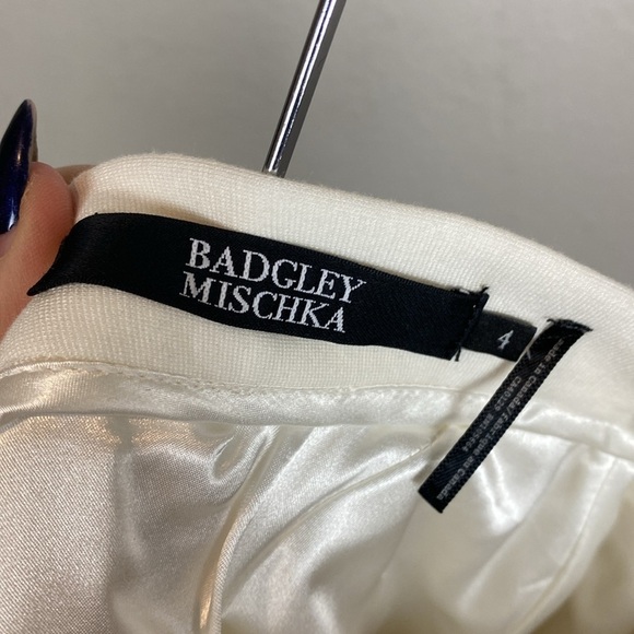 Badgley Mischka white skirt - Picture 6 of 6